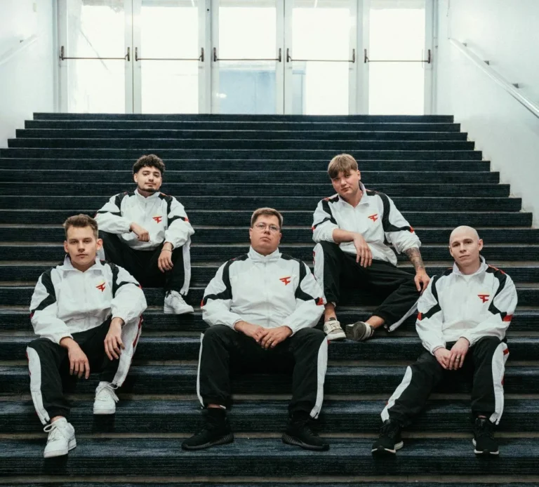 Чи зможуть S1mple та FaZe Clan здобути перемогу на Austin Major 2025?
