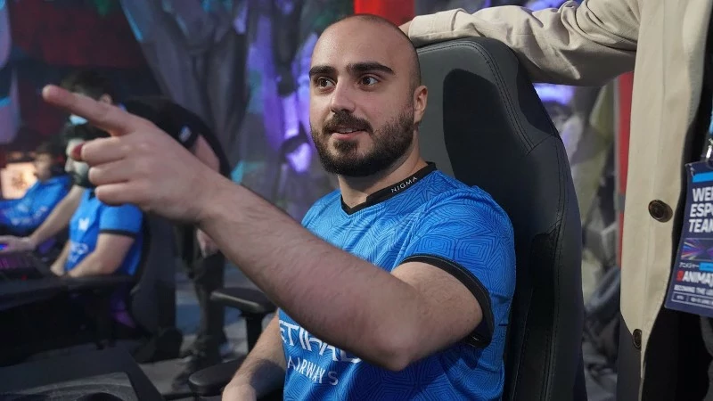 Kuroky допомагає NAVI в Elite League