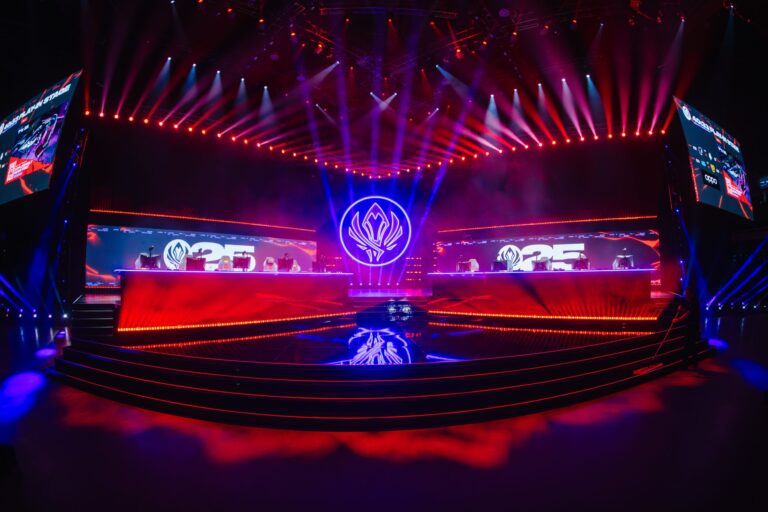 MSI 2025: Розклад та Перші Матчі Плейофів