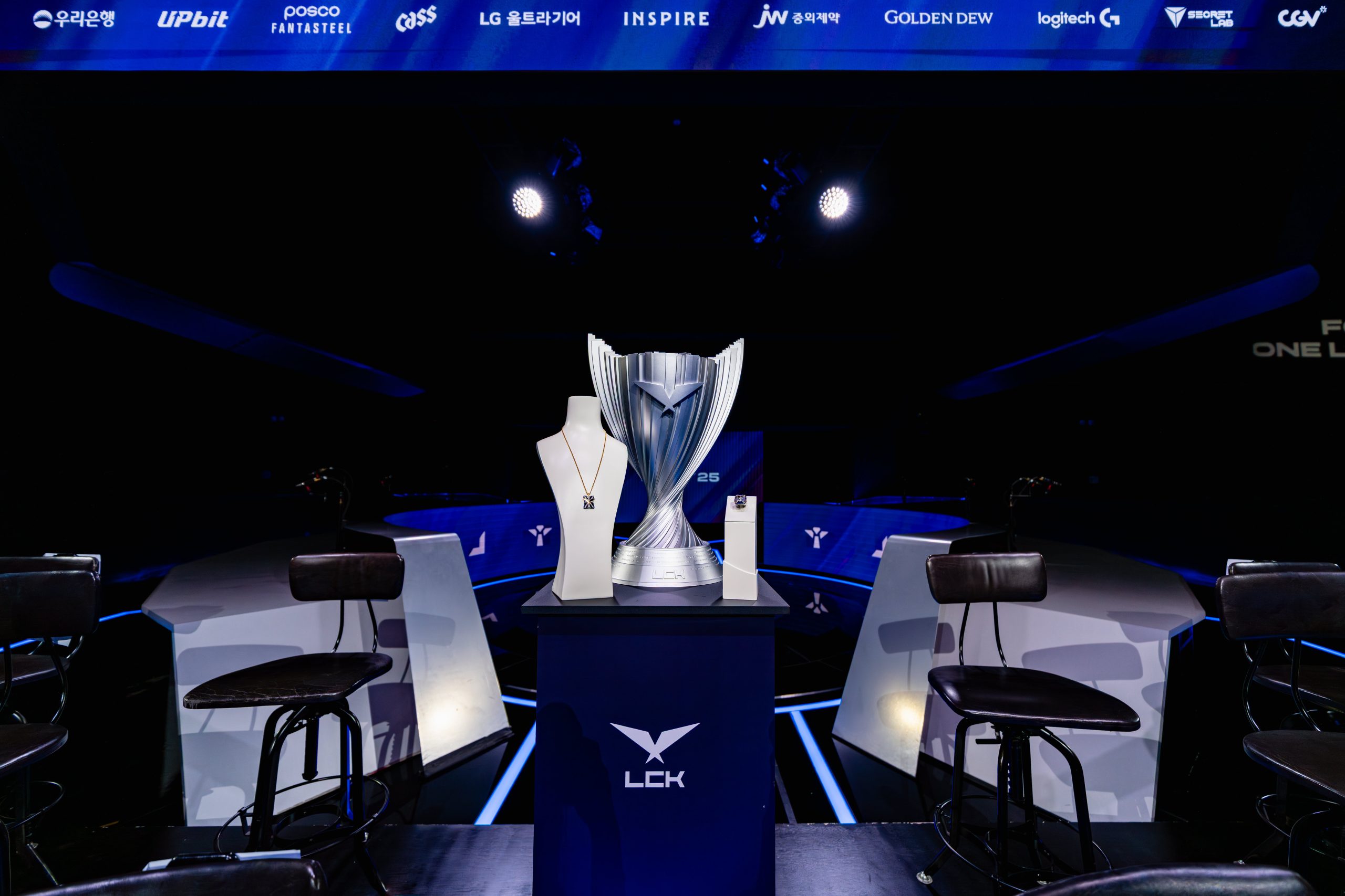 Південнокорейське телебачення транслюватиме фінал LCK 2025 в прямому ефірі