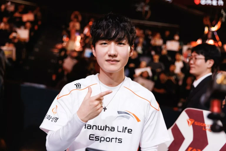 Пінистий Оголошує Про Вихід з League of Legends Після Worlds 2025