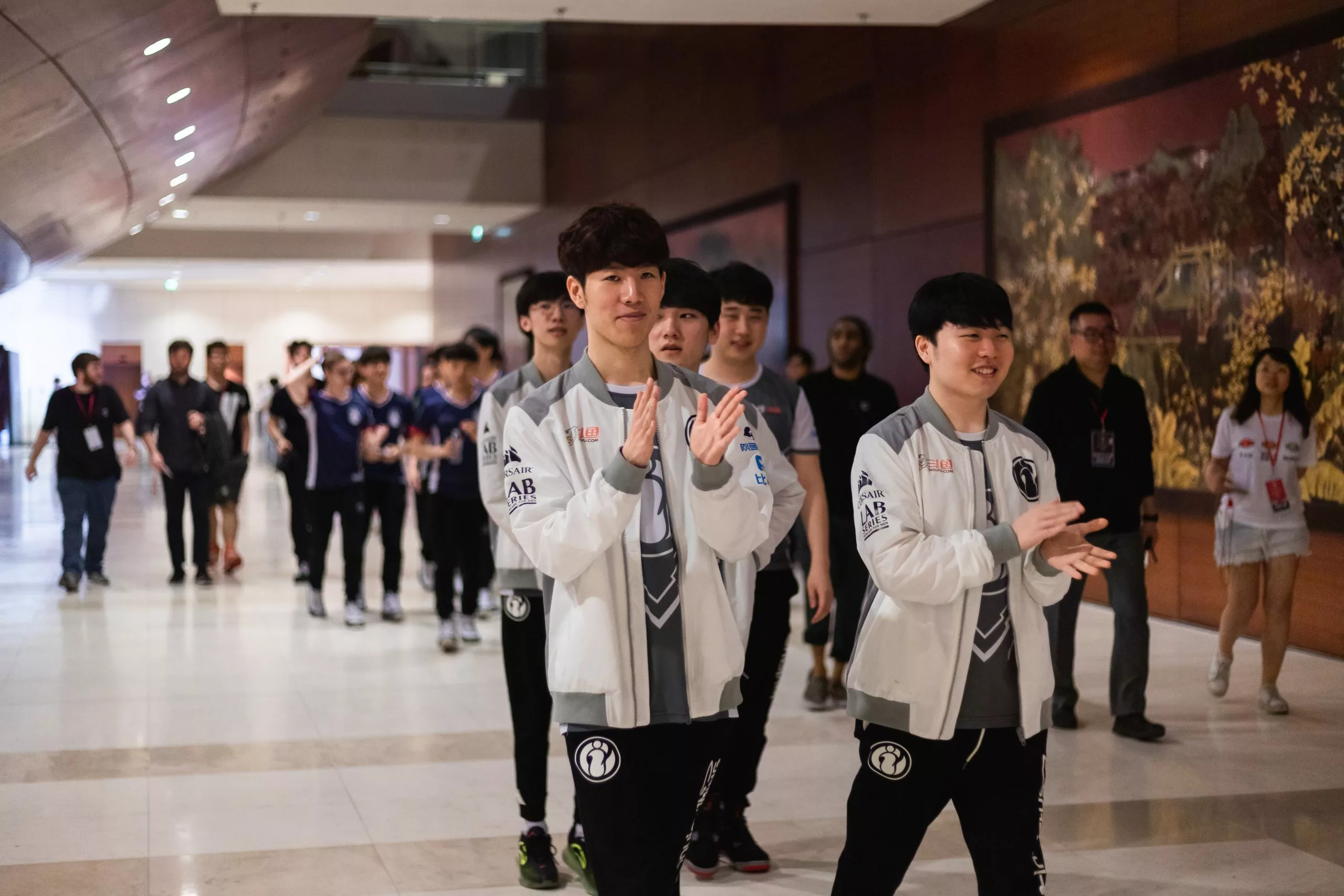 Рукі та TheShy ведуть Invictus Gaming на Чемпіонат світу вперше за шість років