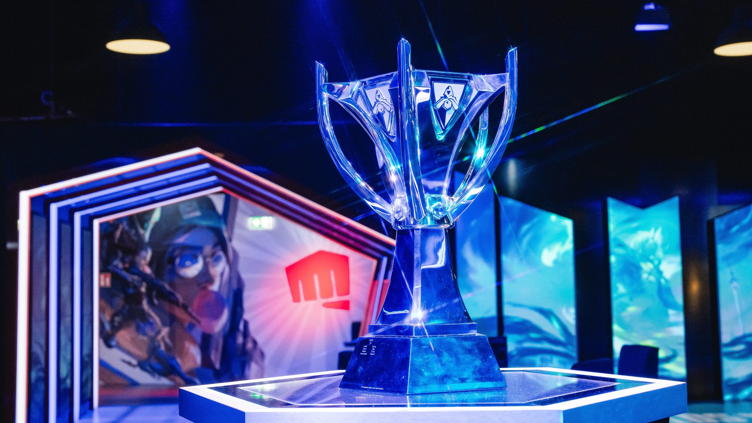 Посібник з Pick'Em на Worlds 2025: Етап вибування