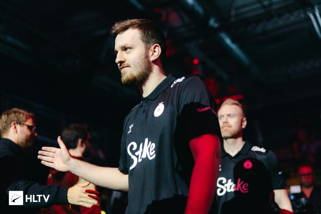 Astralis та FUT проходять у плей-оф після третього ігрового дня PGL Bucharest 2026